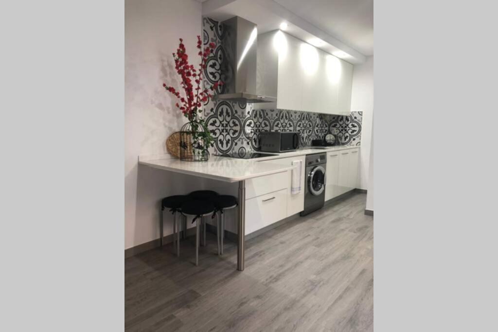 נאזרה Canelle Apartamento Com Terraco מראה חיצוני תמונה