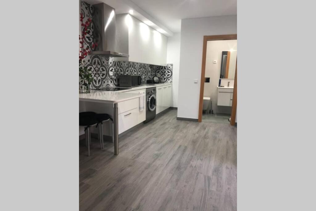 נאזרה Canelle Apartamento Com Terraco מראה חיצוני תמונה