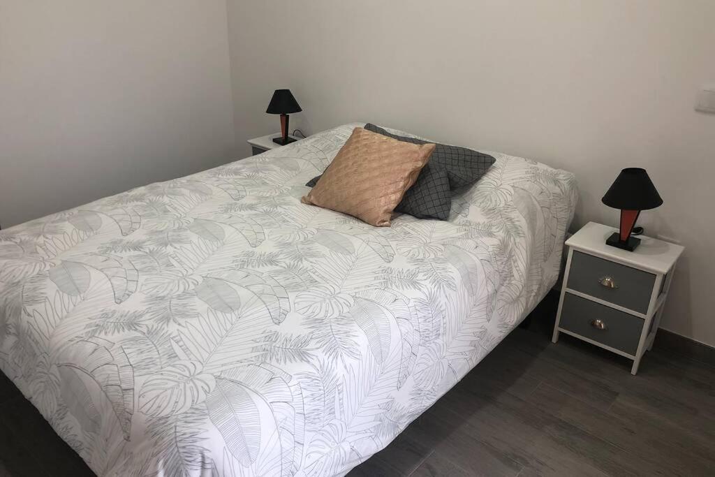 נאזרה Canelle Apartamento Com Terraco מראה חיצוני תמונה